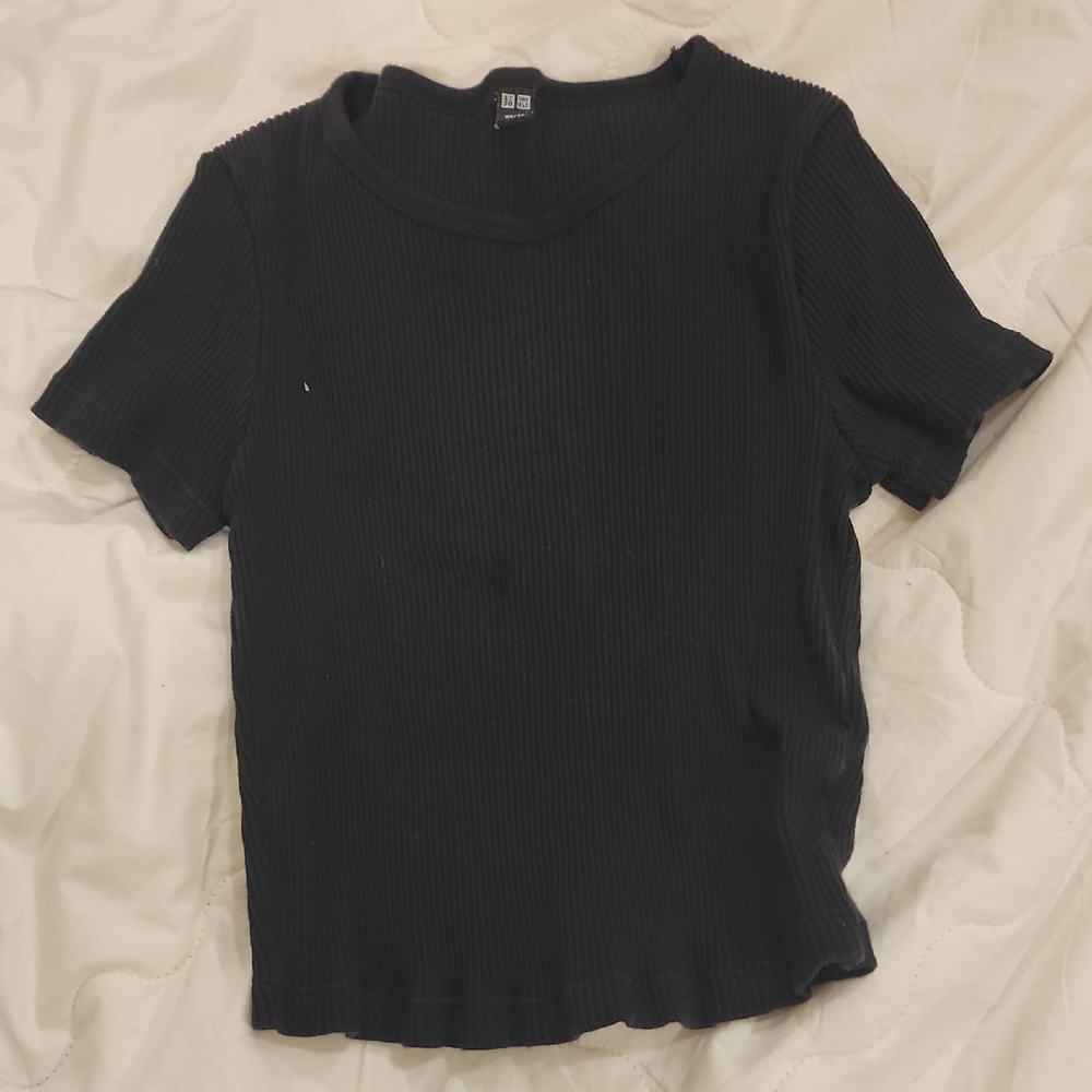 Black Ribbed Short Sleeve Top